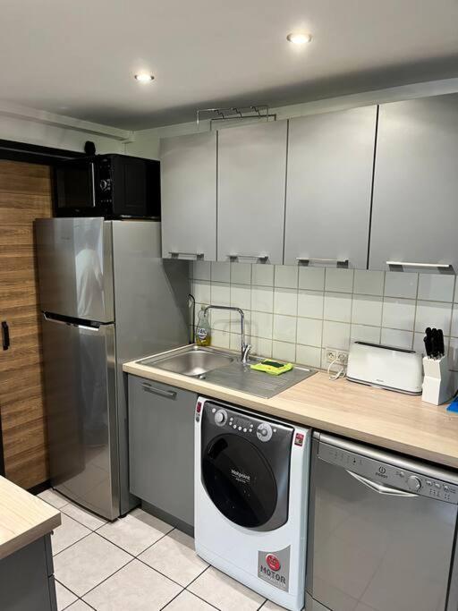 Tres Belle Appartement Plein Centre Ville Туркуэн Экстерьер фото